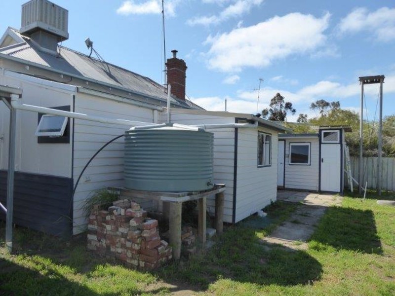 10 Scott Street, Jeparit VIC 3423