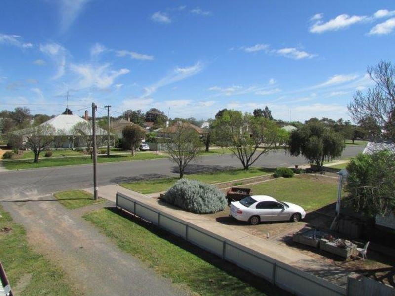 239 Scott Street, Warracknabeal VIC 3393