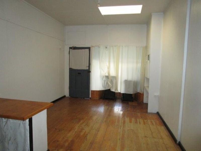 71 Woods Street, Donald VIC 3480