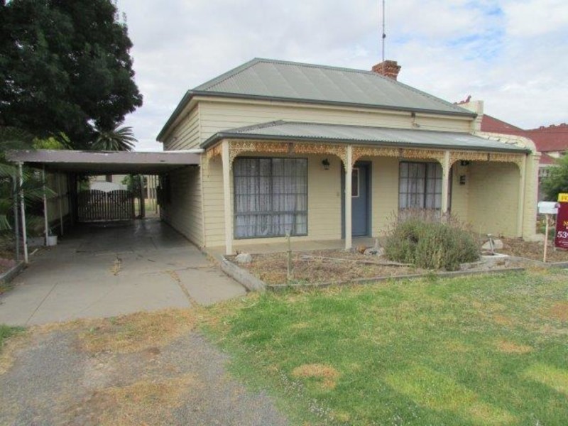 6 Kelsall Street, Warracknabeal VIC 3393