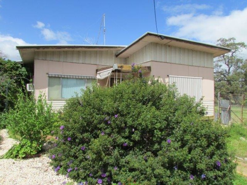 2-4 Byrne Street, Yaapeet VIC 3424