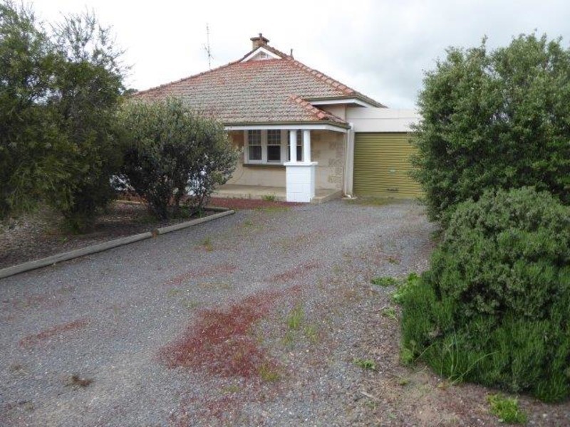 11 Dimboola Road, Warracknabeal VIC 3393