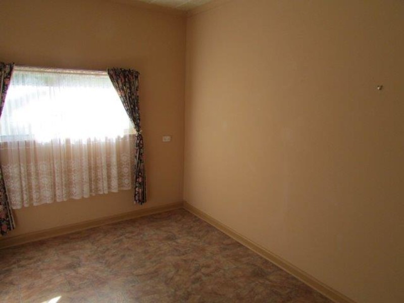 38 Deakin Street, Beulah VIC 3395