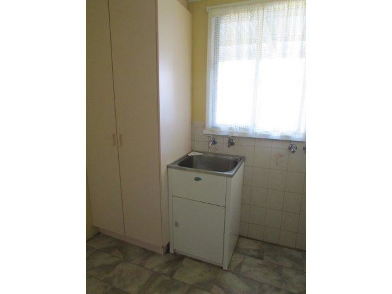 38 Deakin Street, Beulah VIC 3395