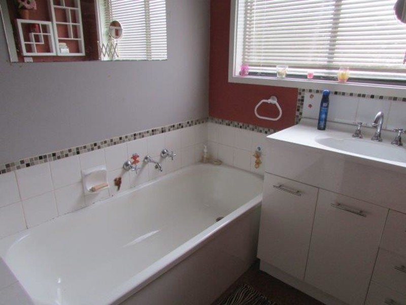 1 Cox Street, Warracknabeal VIC 3393