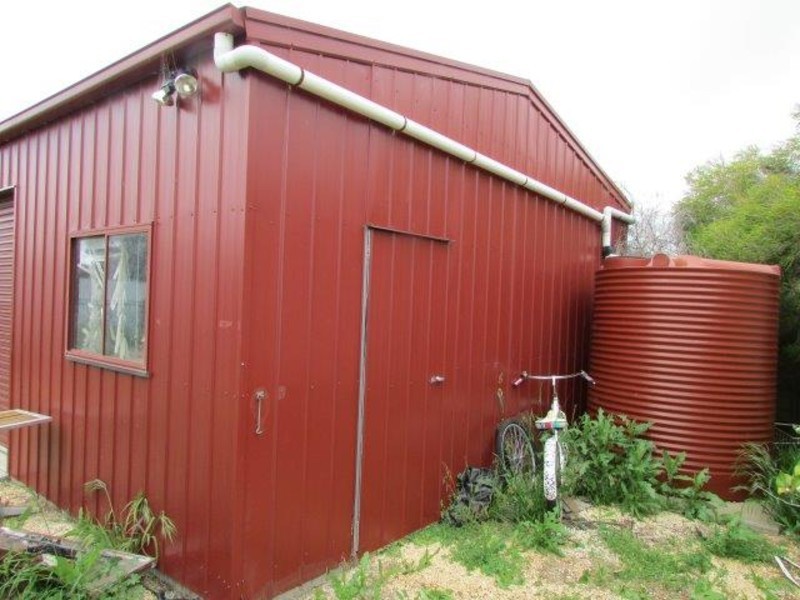 1 Cox Street, Warracknabeal VIC 3393