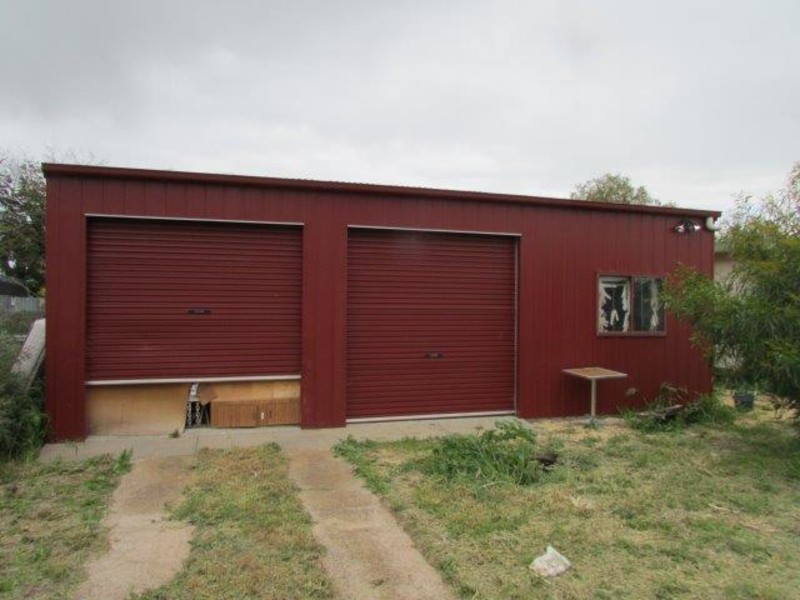 1 Cox Street, Warracknabeal VIC 3393