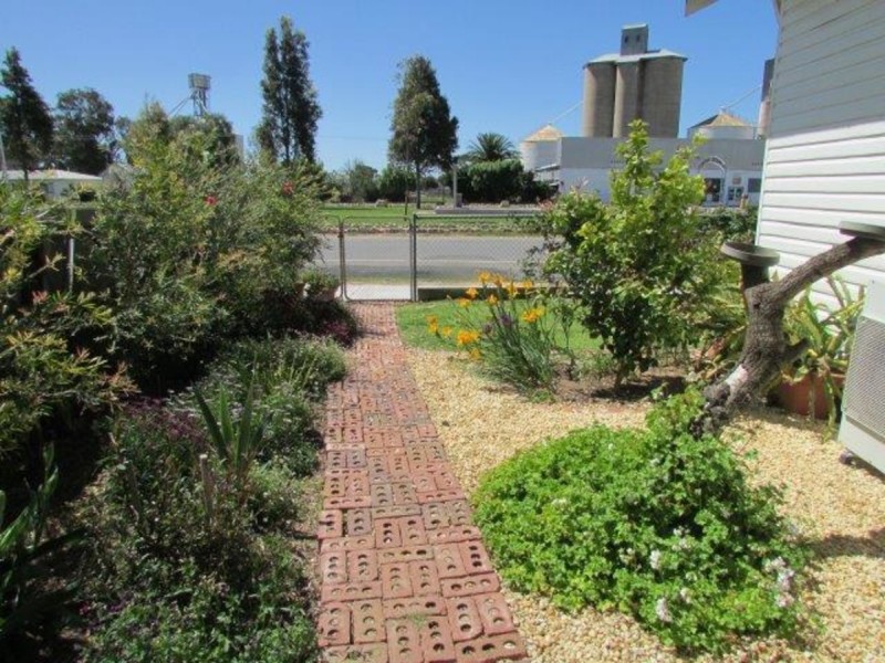 30 Broadway, Jeparit VIC 3423