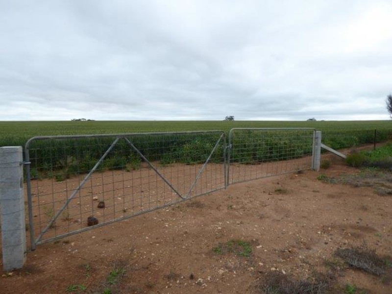 Rosebery East Road, Rosebery VIC 3395