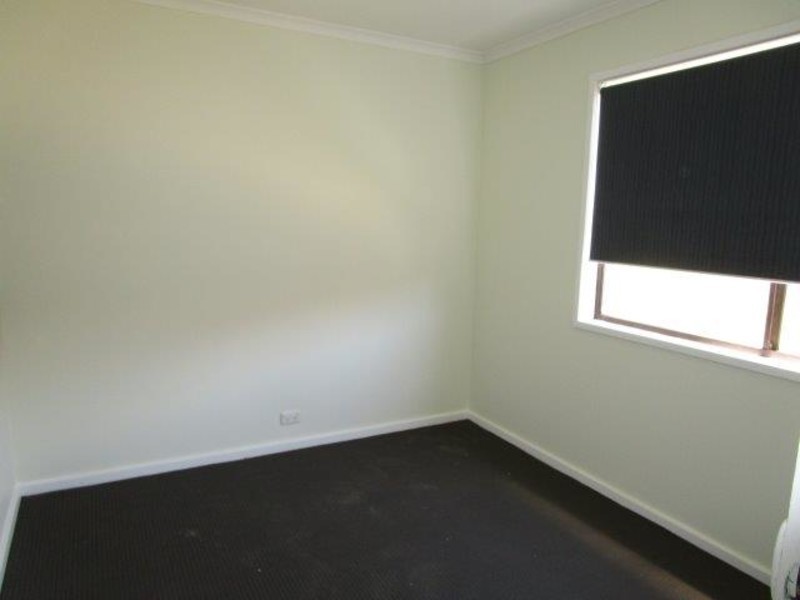 11 Ray Court, Donald VIC 3480