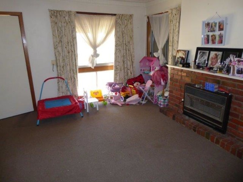 1 Noall Street, Warracknabeal VIC 3393