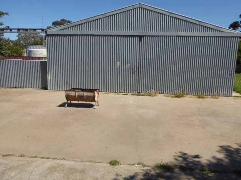1 Noall Street, Warracknabeal VIC 3393