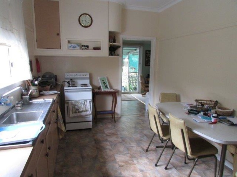 36 Tregear Street, Warracknabeal VIC 3393