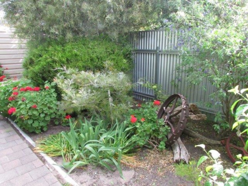 36 Tregear Street, Warracknabeal VIC 3393