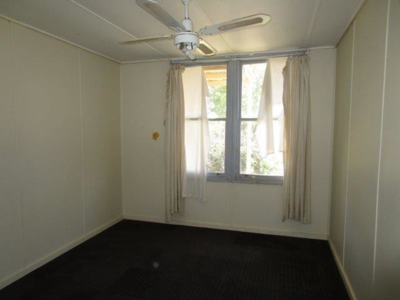 29 Walker Street, Donald VIC 3480