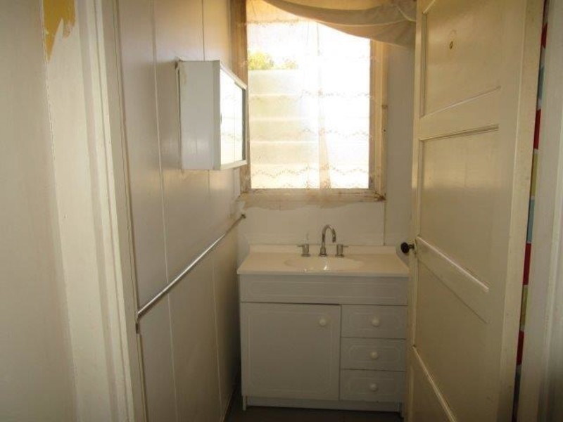 29 Walker Street, Donald VIC 3480