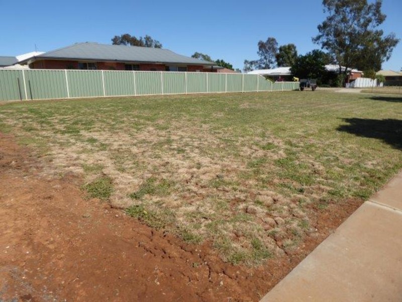 1 Athol Court, Donald VIC 3480