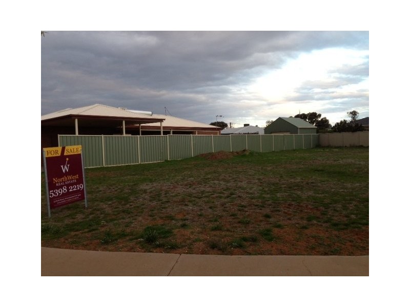 7 Athol Court, Donald VIC 3480