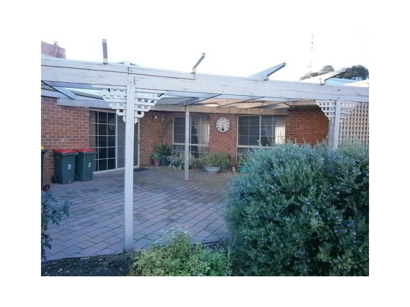 24 Elizabeth Street, Donald VIC 3480