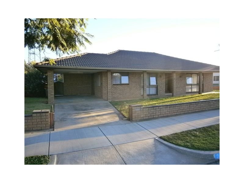 2 Houston Street, Donald VIC 3480