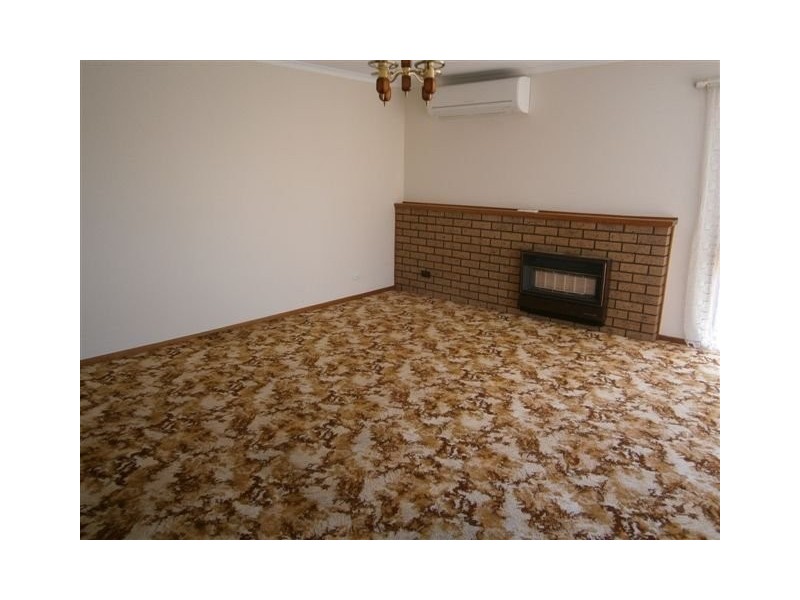 2 Houston Street, Donald VIC 3480