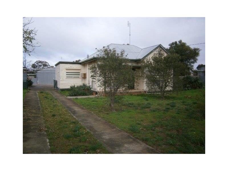 1 Noall Street, Warracknabeal VIC 3393