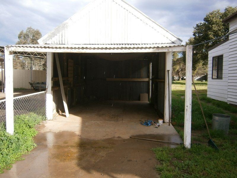 23 Swann Street, Brim VIC 3391