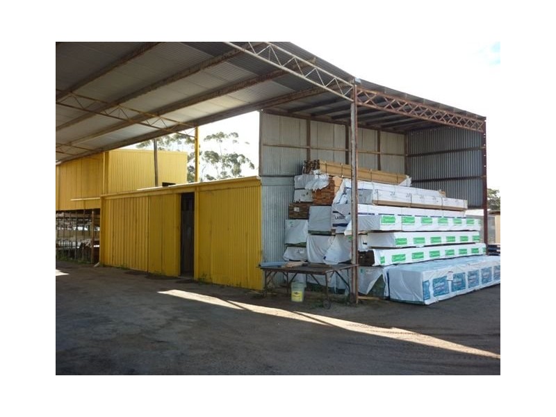 27 Dimboola Road, Warracknabeal VIC 3393