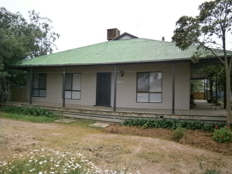 3 McIntyre Street, Warracknabeal VIC 3393