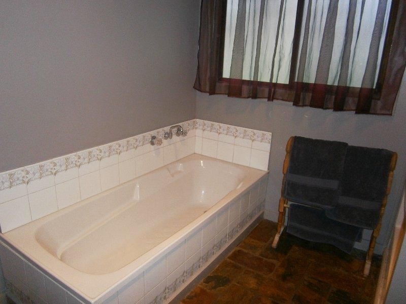 3 McIntyre Street, Warracknabeal VIC 3393