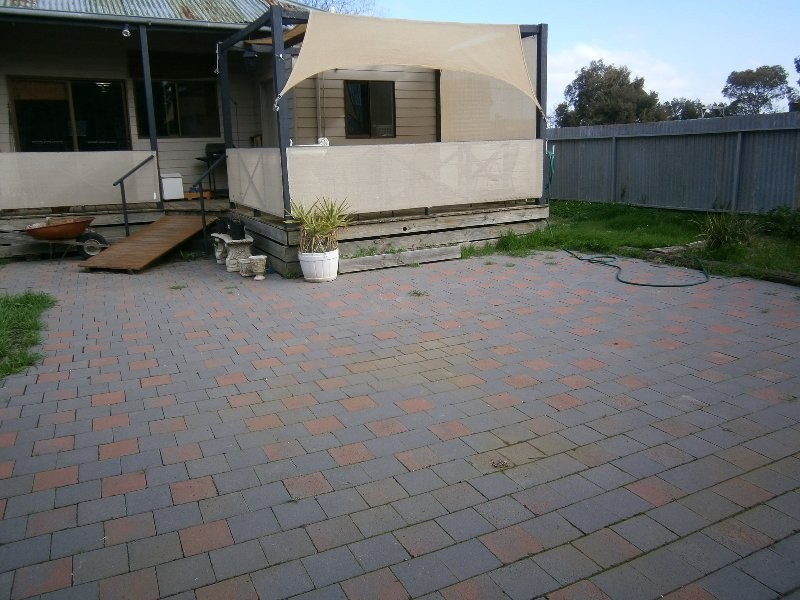 3 McIntyre Street, Warracknabeal VIC 3393