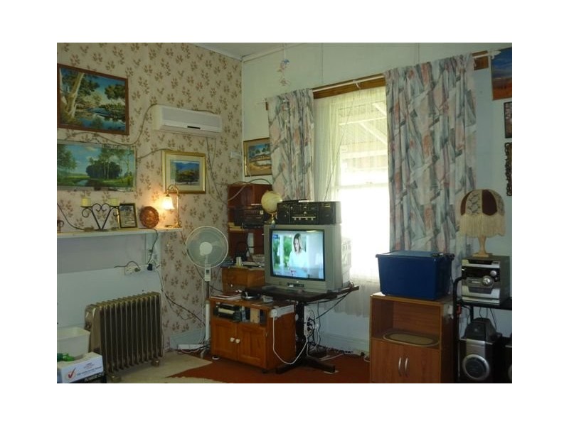 54 Aitken Avenue, Donald VIC 3480