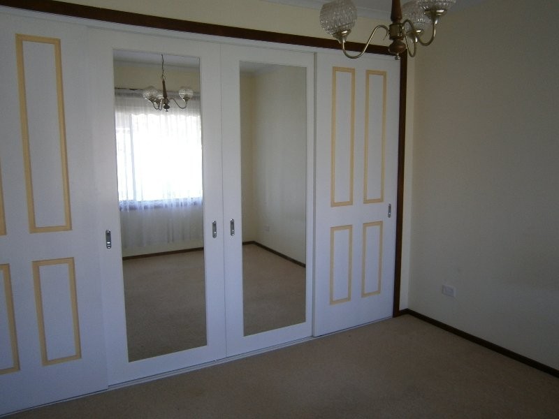 1 Charles Street, Jeparit VIC 3423