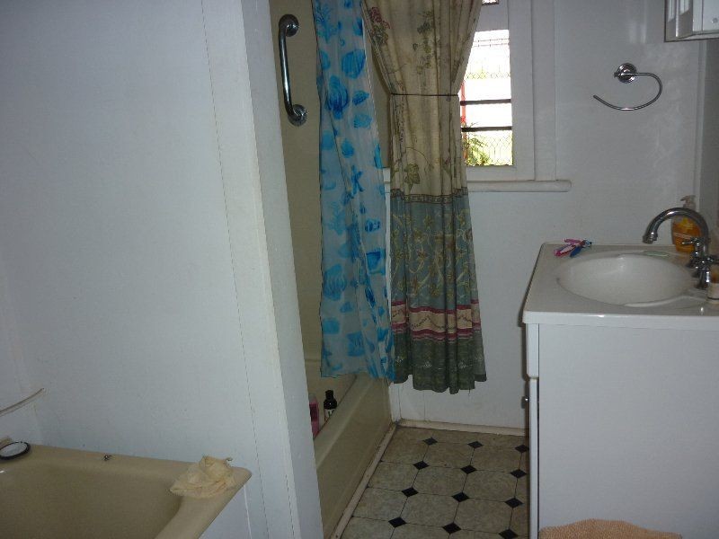 7 Gould Street, Warracknabeal VIC 3393