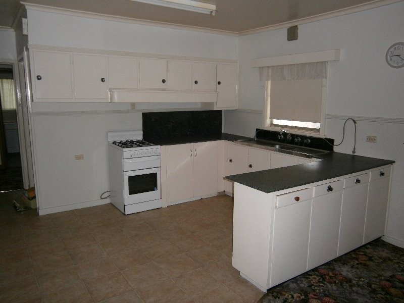 5 Kelsall Street, Warracknabeal VIC 3393