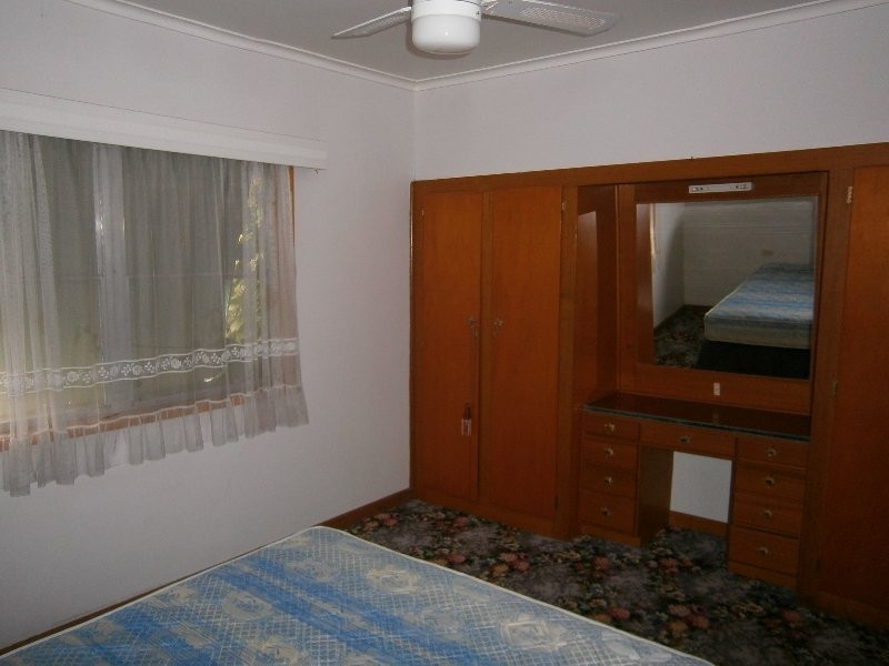 5 Kelsall Street, Warracknabeal VIC 3393