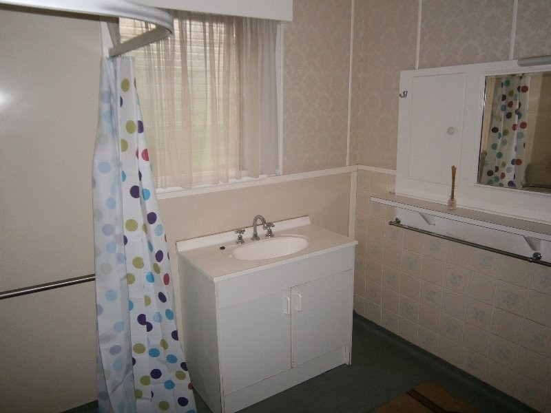 5 Kelsall Street, Warracknabeal VIC 3393