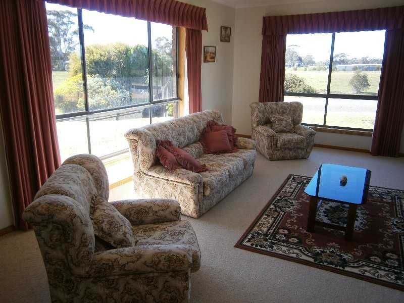 2 Mercer Street, Warracknabeal VIC 3393