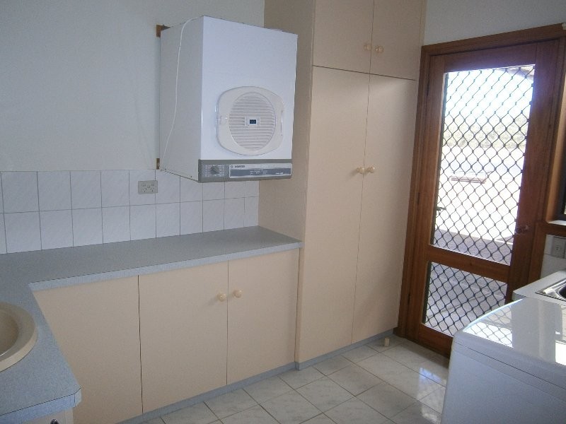 2 Mercer Street, Warracknabeal VIC 3393