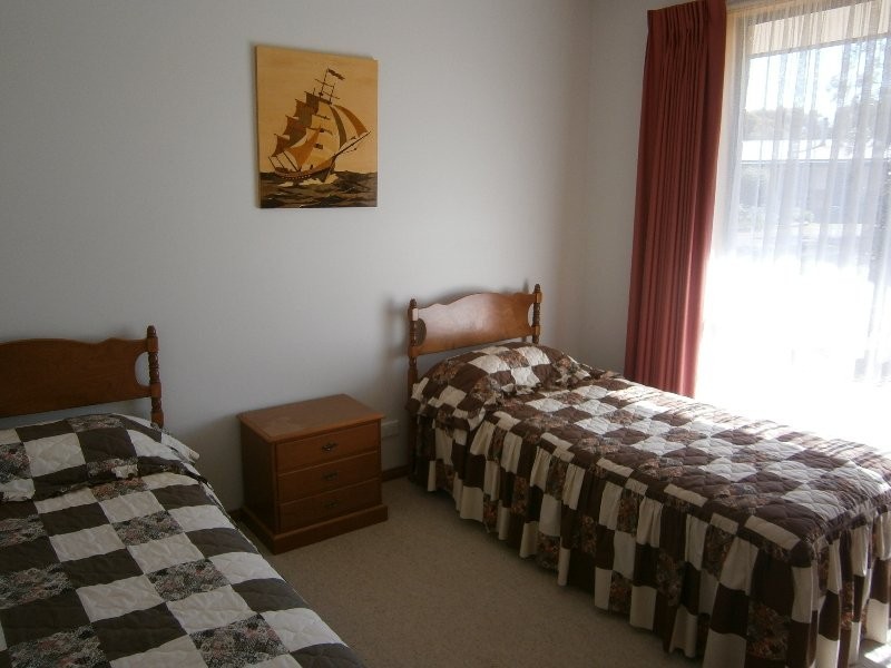 2 Mercer Street, Warracknabeal VIC 3393