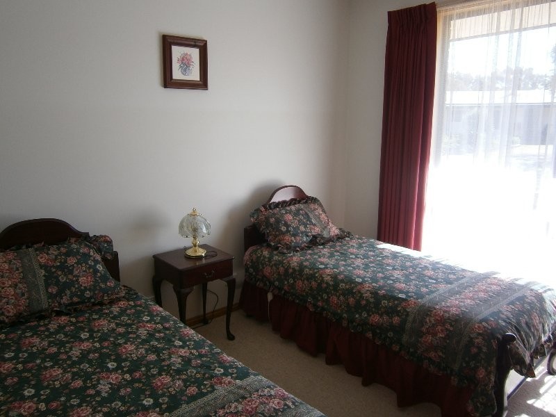 2 Mercer Street, Warracknabeal VIC 3393