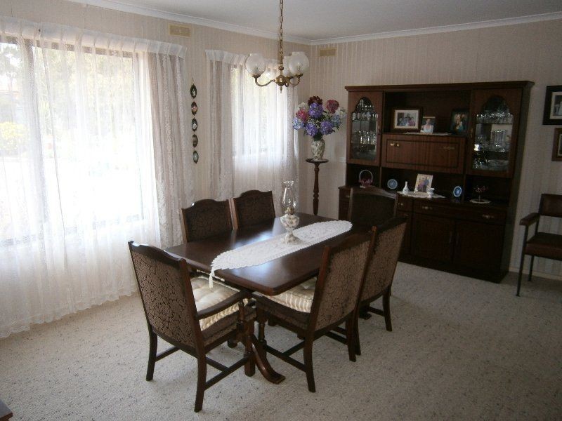 39 McLean Street, Warracknabeal VIC 3393