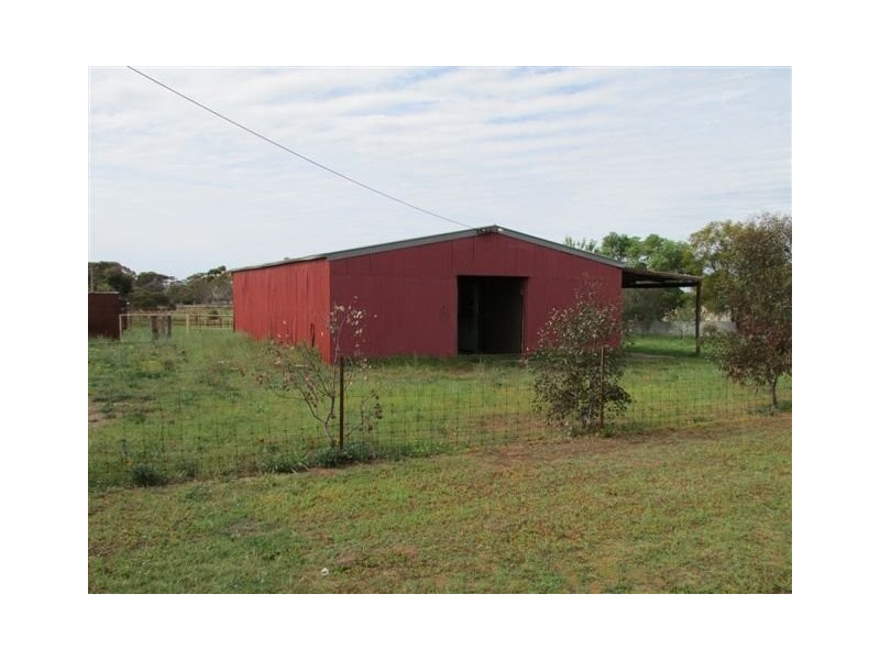 2-6 Church Street, Woomelang VIC 3485