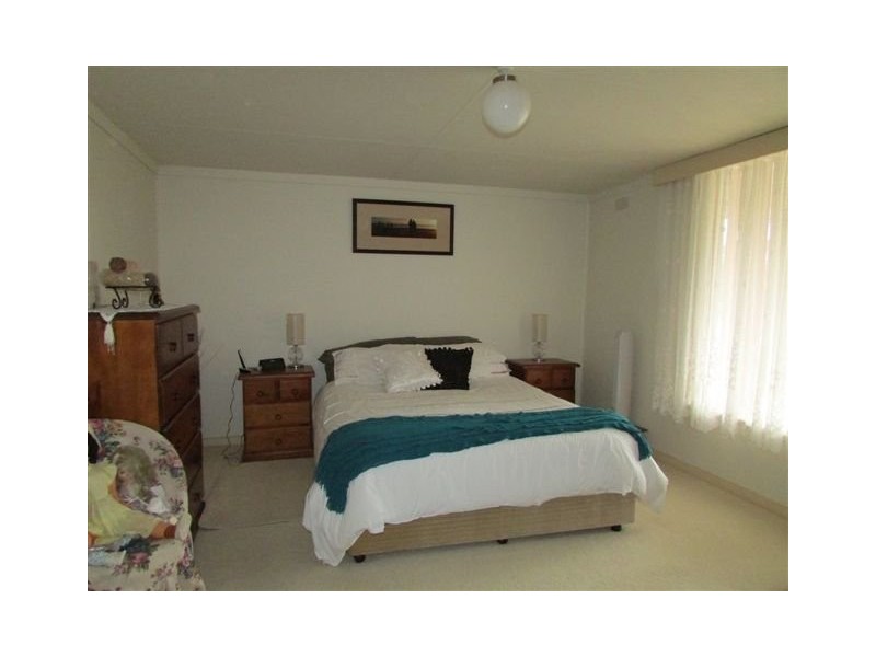 33 Petering Street, Minyip VIC 3392