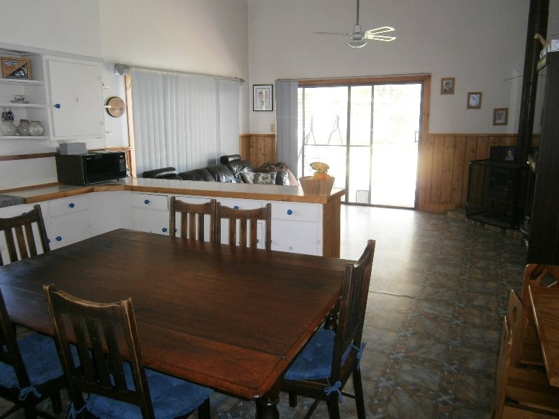 35 Gardiner Street, Warracknabeal VIC 3393