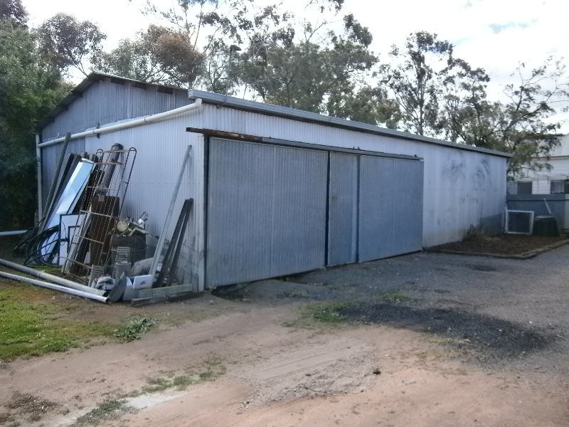 35 Gardiner Street, Warracknabeal VIC 3393