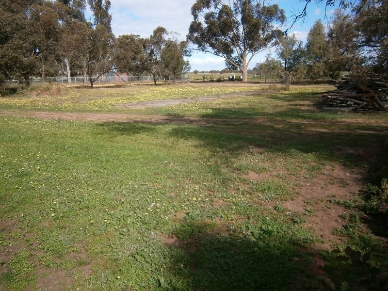 35 Gardiner Street, Warracknabeal VIC 3393