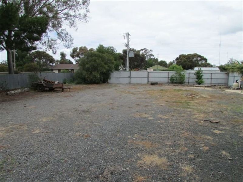 129 Anderson Street, Warracknabeal VIC 3393