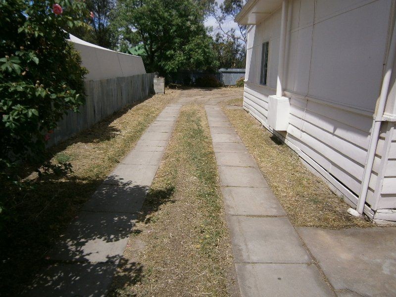 2 Asquith Reserve, Warracknabeal VIC 3393