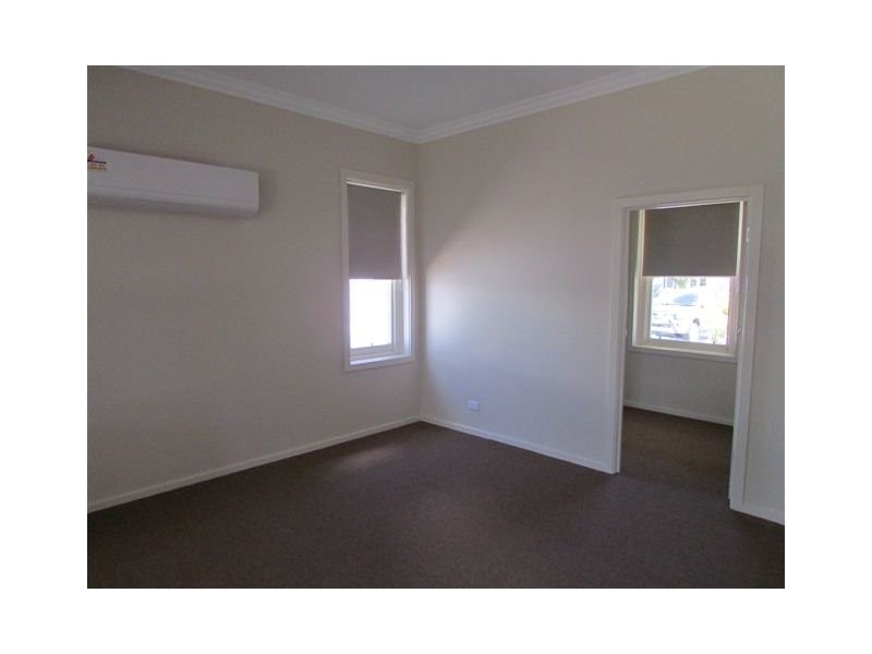 61 Jamouneau Street, Warracknabeal VIC 3393